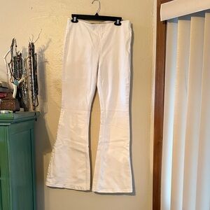 Free People We the Free Penny pull on White Flared Pants, 30